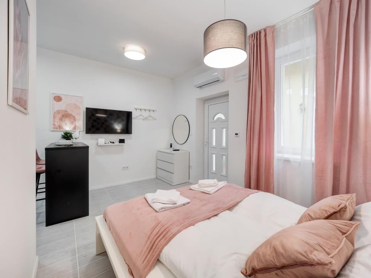 בודפשט Cute Central Studio With Ac מראה חיצוני תמונה